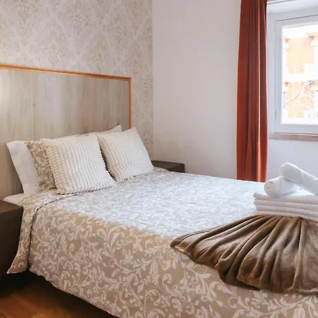 Проживание в семье Aquilla Family 304