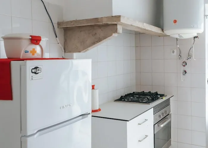 Aquilla Family 304 *