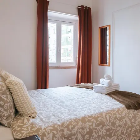 Aquilla Family 304 *