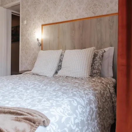 Aquilla Family 304 Lisboa